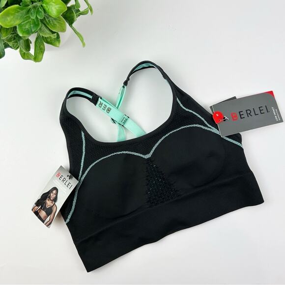 Berlei Electrify Seamless Sports Bra Style YZ7P Ebonize Size Small - Picture 1 of 6
